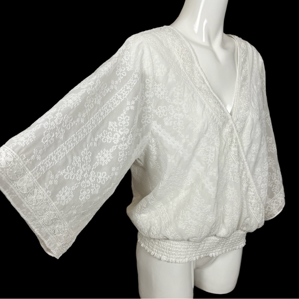WHBM White Embroidered Kimono Sleeve Smocked Waist Surplice Blouse Size Large - Picture 3 of 15